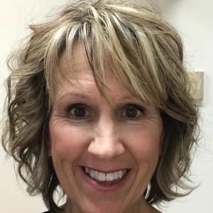 Meet your Posher, Marci